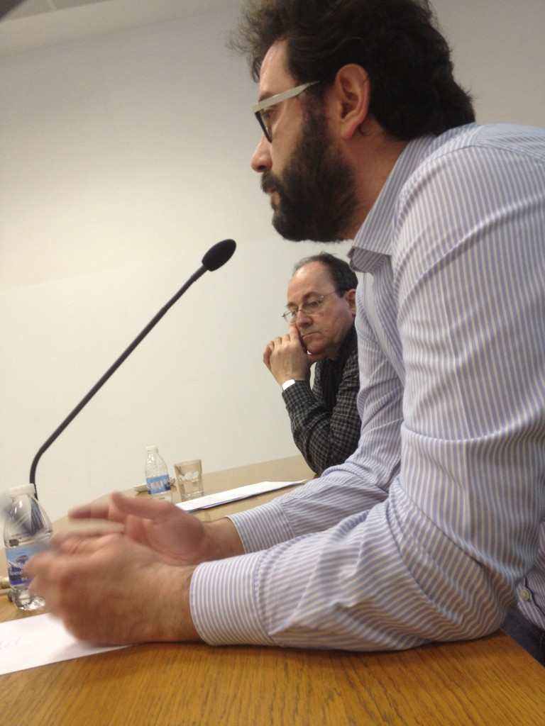 Esteban Mucientes durante su intervención en #AERCOGijon